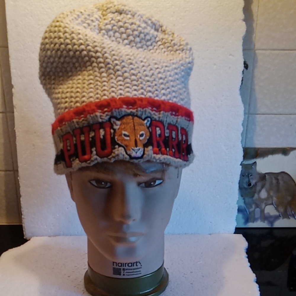 Knitted Beanie Good Condition Just Says One Size